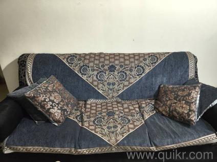 5 seater sofa set in good condition with IKEA table