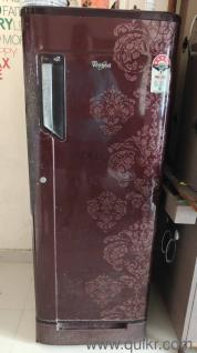 Whirlpool fridge with 219 litre capacity single door and good working condition, 