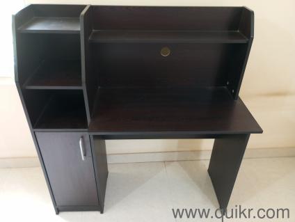 DAMRO BLACK COMPUTER TABLE for Sale