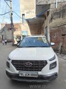 Hyundai Venue S 1.2 Petrol - 2021