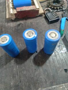 35 pieces of lithium ion phosphate batteries for sale