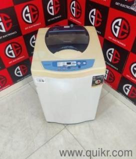 A Samsung 6 kg top load washing machine 