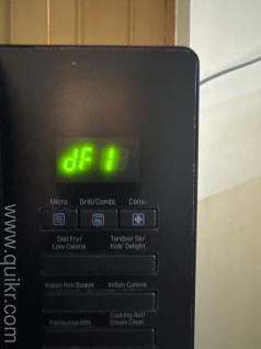 32L convection oven new within warranty 