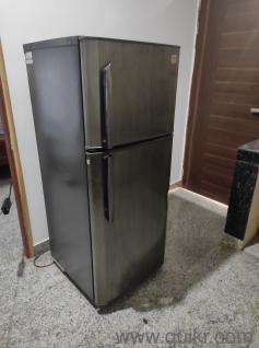 Goorej fridge, price 6500 , 4 star, working condition, no problem, no bargaining, Location sangam vi