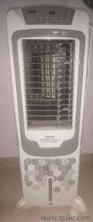 Working in good condition, has great water holding capacity, fan speed of 3 levels.
