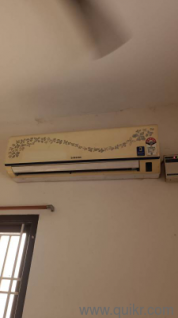 we are selling ac and it's good in condition 