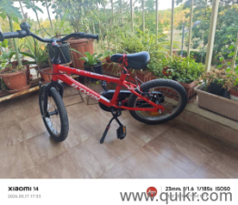 Kids BTWIN Cycle 16 inch with training wheels