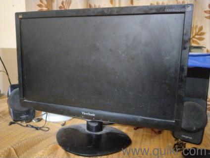 19inches viewsonic monitor having white shade in between screen 