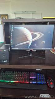 urgent selling good condition 1- MONITOR, KEYPAD,MOUSE, GAMING CPU,UPS,ALL CONNECTION CABLE.
