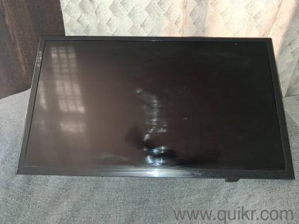 Black 34 inch TV 