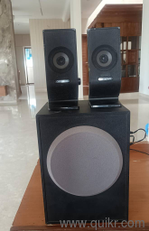 Selling my Creative 2.1 Speaker system.