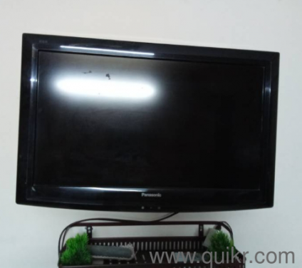 PanasonicScreen 24 InchHD Ready LCD Clear Sound & Good Picture QualityWall Mount Bracket 