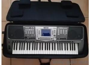 Brand New Yamaha Psr 1000 Musical Keyboard