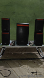 This is a phillips home theatre 