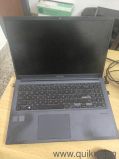12th-gen i5 laptop with 20 GB RAM and a 512 GB SSD