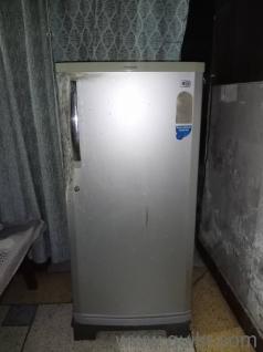 Well-Maintained LG Single Door Refrigerator (Perfect Cooling)