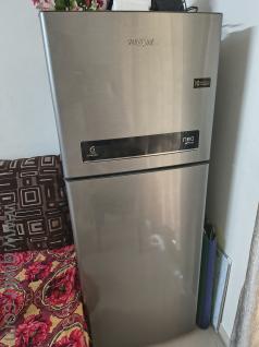 Whirlpool Double Door Fridge for sale at 11000