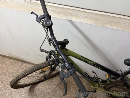 Firefox Bad Attitude Mountain Bike | 21-Speed | Disc Brakes | Excellent Condition