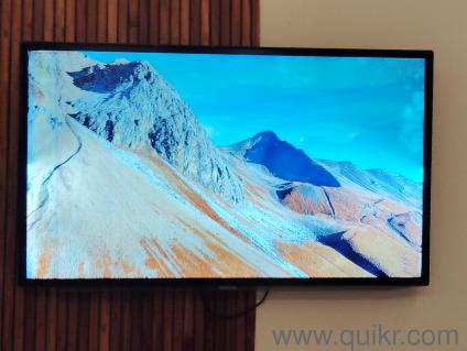 Near Perfect tv Wall mounted gently used near new Remote with wi-fi, ethernet HDMI , USB and AV port. Some vertical lines visible.. Samsung UA46ES5600R is a 46-inch Full HD LED