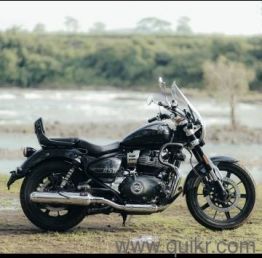 Used Royal Enfield Super Meteor 650 Astral 2023 Model Images