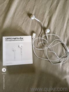 oppo half in ear . earphone. type c (never used)
