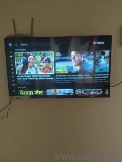 All new function 32" Android google LED TV. with a bill and box. with internal 16 gb memory.