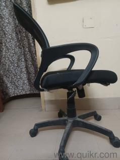 comfortable  computer chair good  condition 
