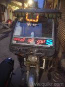 e-rickshaw    4 battery top condition 