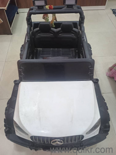 Want to sell battery operated kids Car having 6 motors