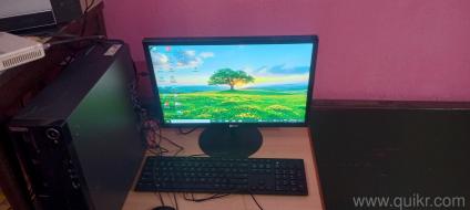 Sell my computer.it's good condition.free UPS And Speakers 