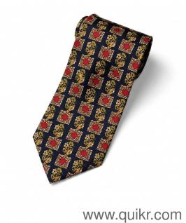 the Kingsman crest 