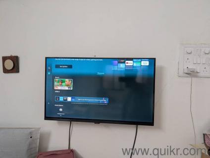 In warranty Samsung Smart TV Like New