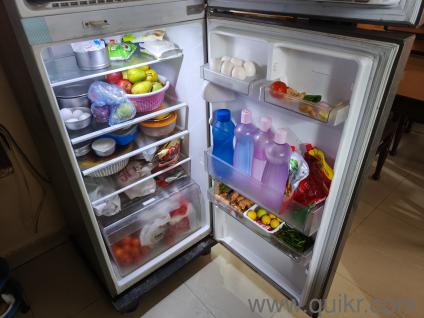 LG 284 lit double door refrigerator