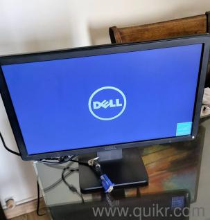 Dell 18.5" Desktop Monitor with Swivel Base  VGA & Power Cables Included