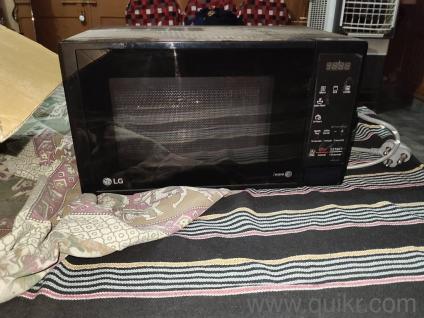 lg Microwave 2022 model good condition 