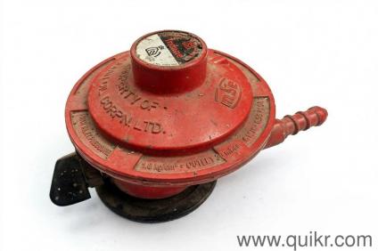 Gas regulator with pipe is available in good working condition used for 6 months Contact me on 7501126458