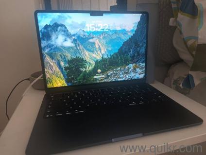 Brand New Apple MacBook Air M5 Still in Warranty 