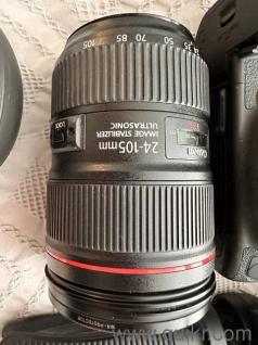 Canon 5D Mark IV Camera with 24-105mm F/4 Is USM EF Lens Battery Grip And Flash
