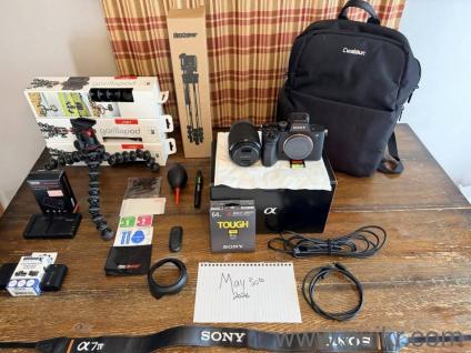Sony A7 IV Bundle | Sigma 24-70mm f/2.8 | 320GB 