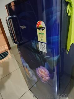 Whirlpool Refrigerator 184L 3star electricity saver. 12sep2026 purchase date MRP 16540. INVOICE AVILABLE Selling Price 14500