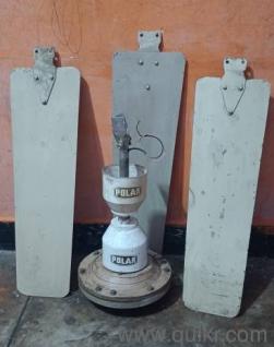 A good condition working standard Ceiling fan 1200 mm