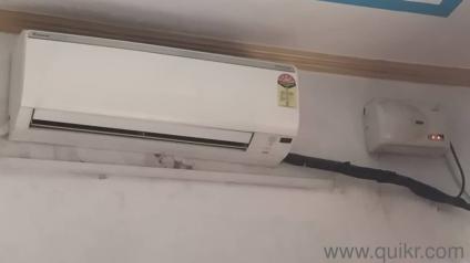 Daikin Split AC 