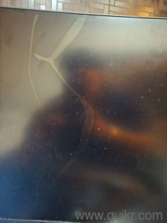 32 inches curved display was damged 