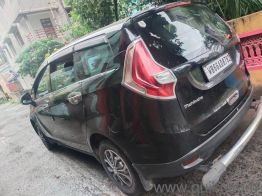 Mahindra Marazzo M2 8 STR - 2019