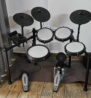 Alesis Nitro Max Drums kit - 8 pieces