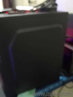 AMD Ryzen 3 3200G with Radeon Vega Graphics (3.60 GHz)
