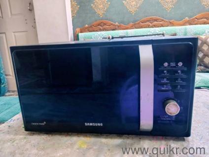 microwave which is good in condition 