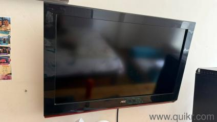 AOC 32" LCD TV for Sale