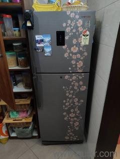 samsung fridge for sale , good condition 