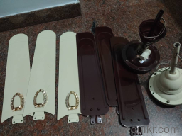 usha company fans.. 2 fans no bargain final price. very good condition.. no single scartch 